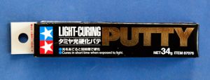 Light-Curing Putty 