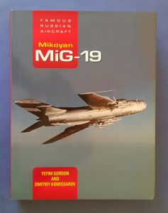 Mig-19 Crécy publishing