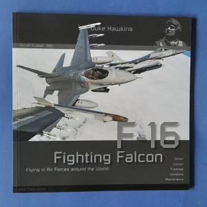 Lockheed - Martin F-16 Fighting Falcon